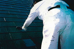 外壁塗装・屋根塗装のこだわり その１　屋根塗装は、タスペーサーを使わず縁切り、雨漏りの心配なし！