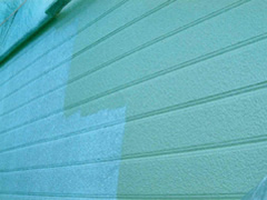 外壁塗装・屋根塗装のこだわり 中塗り写真